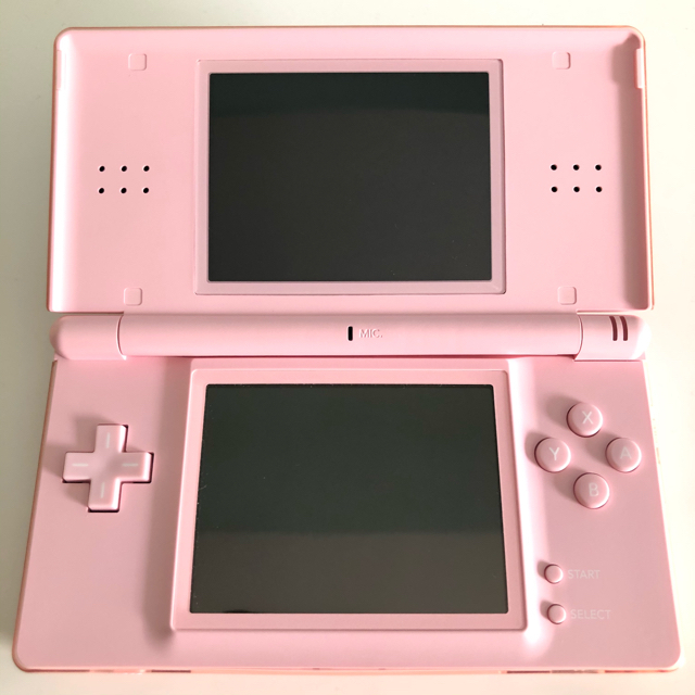 任天堂(ニンテンドウ)の【美品】Nintendo DS Lite 本体 ピンク 充電器・保存ケース付き エンタメ/ホビーのゲームソフト/ゲーム機本体(家庭用ゲーム機本体)の商品写真