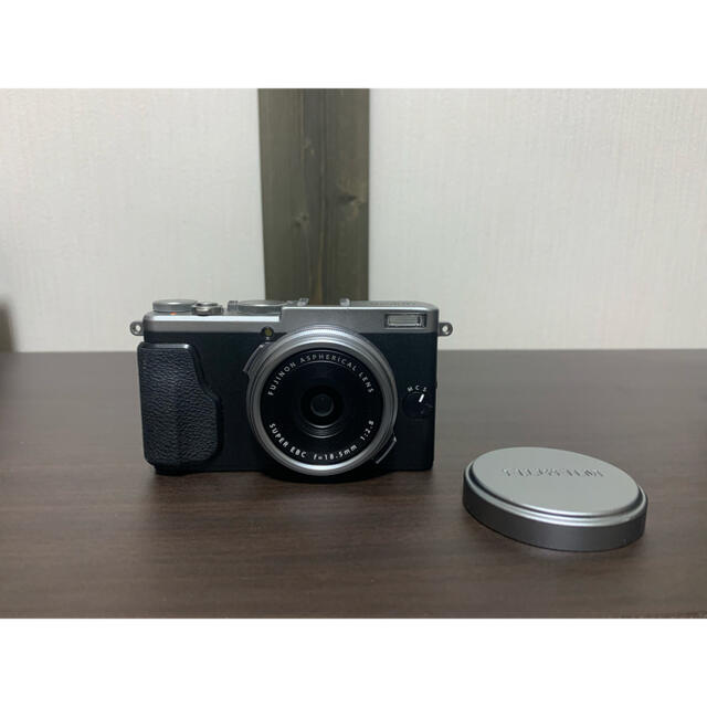 FUJIFILM X70 SILVER 本体セット+おまけ