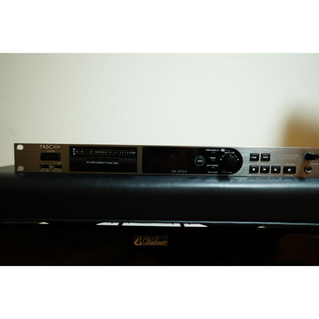 TASCAM ( タスカム )  DA-3000　　専用出品