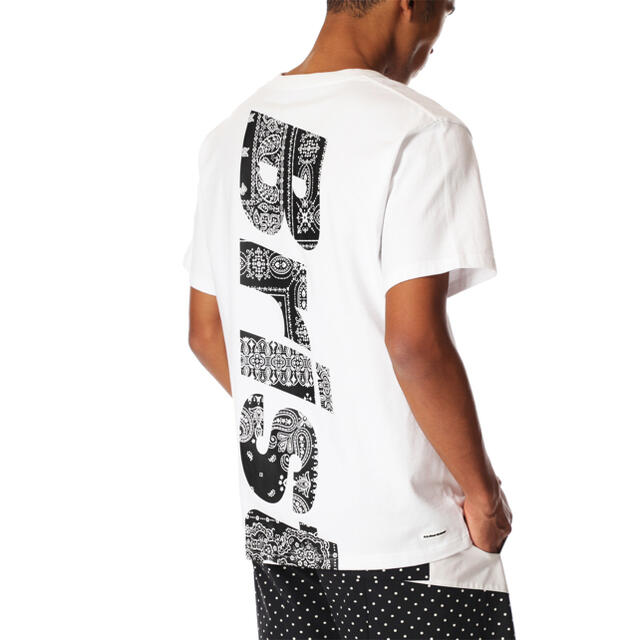 F.C.R.B.(エフシーアールビー)の21SS エフシーレアルブリストル バンダナ ビッグ ロゴ Tシャツ fcrb メンズのトップス(Tシャツ/カットソー(半袖/袖なし))の商品写真