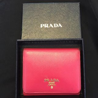 プラダ(PRADA)の【美品】プラダ 財布 ピンク♡(財布)