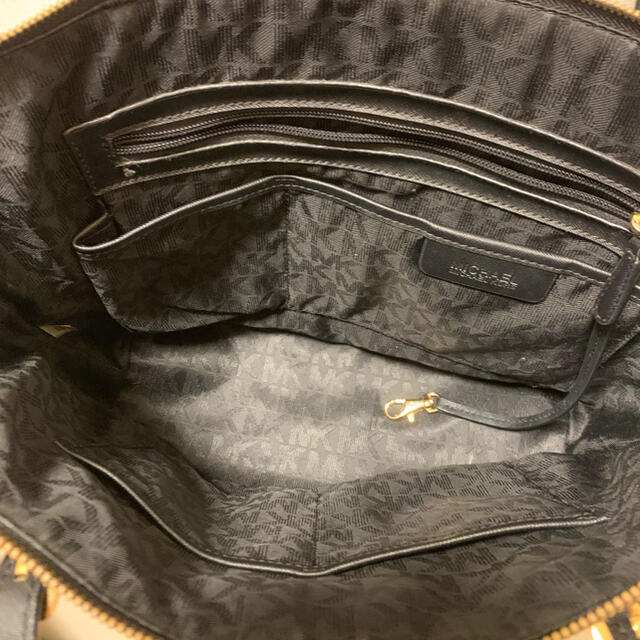 Michael Kors(マイケルコース)のマイケルコース　トートバック　ブラック レディースのバッグ(トートバッグ)の商品写真