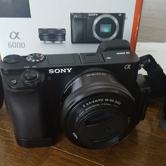 SONY(ソニー)のSONY α6000 ダブルレンズキット スマホ/家電/カメラのカメラ(ミラーレス一眼)の商品写真