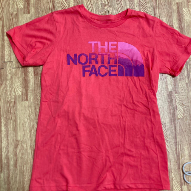 THE NORTH FACE(ザノースフェイス)のTHE NORTH FACE Tシャツ メンズのトップス(Tシャツ/カットソー(半袖/袖なし))の商品写真