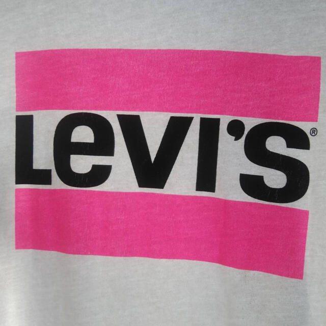 Levi's(リーバイス)の♥︎Levi's   ティーシャツ♥︎最終価格 メンズのトップス(Tシャツ/カットソー(半袖/袖なし))の商品写真