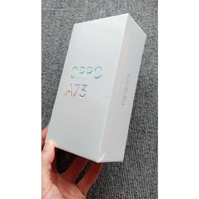 OPPO(オッポ)のOPPO/新品 未開封 楽天版 SIMフリーOPPO A73 ネイビーブルー スマホ/家電/カメラのスマートフォン/携帯電話(スマートフォン本体)の商品写真