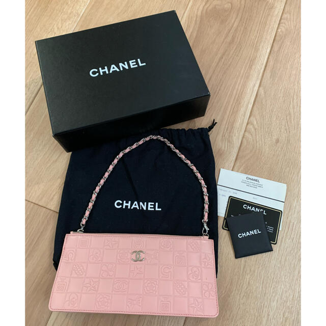 CHANEL シャネル　ミニ　チェーンバッグ　アイコン