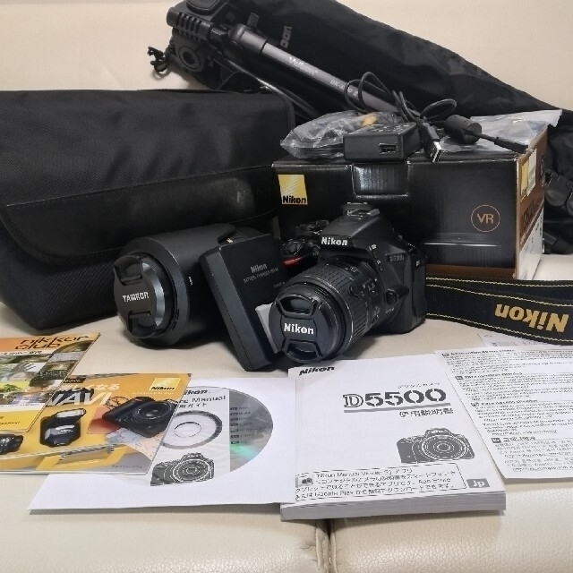 Nikon(ニコン)のD5500 18-55 VR Ⅱ Kit　+　TAMRON A005N Ⅱ スマホ/家電/カメラのカメラ(ミラーレス一眼)の商品写真