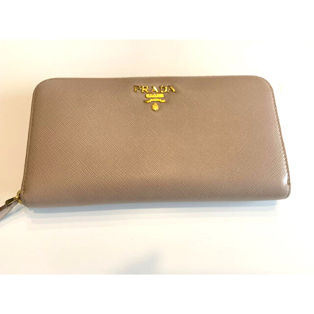 PRADA 長財布 ベージュ ピンクベージュ