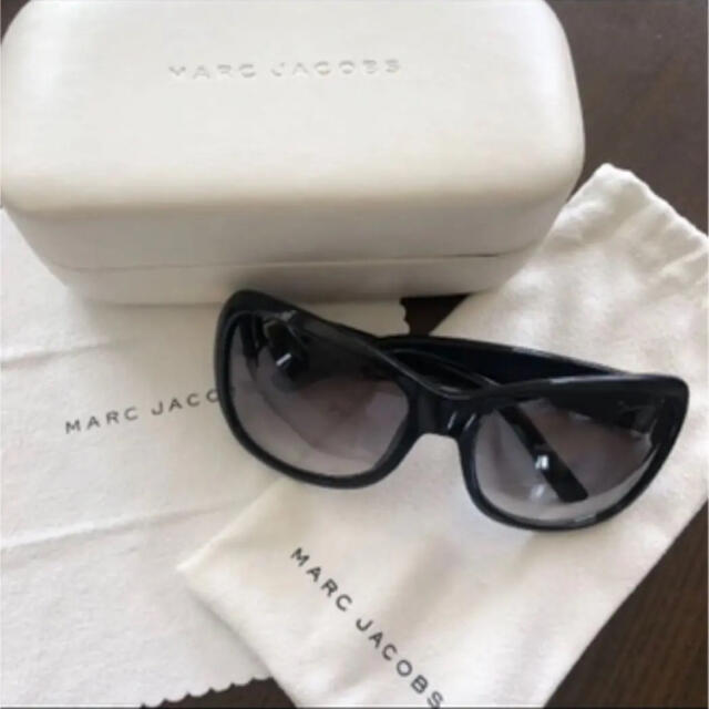 MARC JACOBS メンズ　サングラス　ケース、袋付き