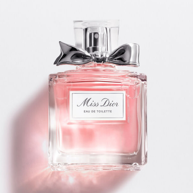 Dior(ディオール)の【新品】miss dior 香水　ミスディオール　ディオール コスメ/美容の香水(香水(女性用))の商品写真