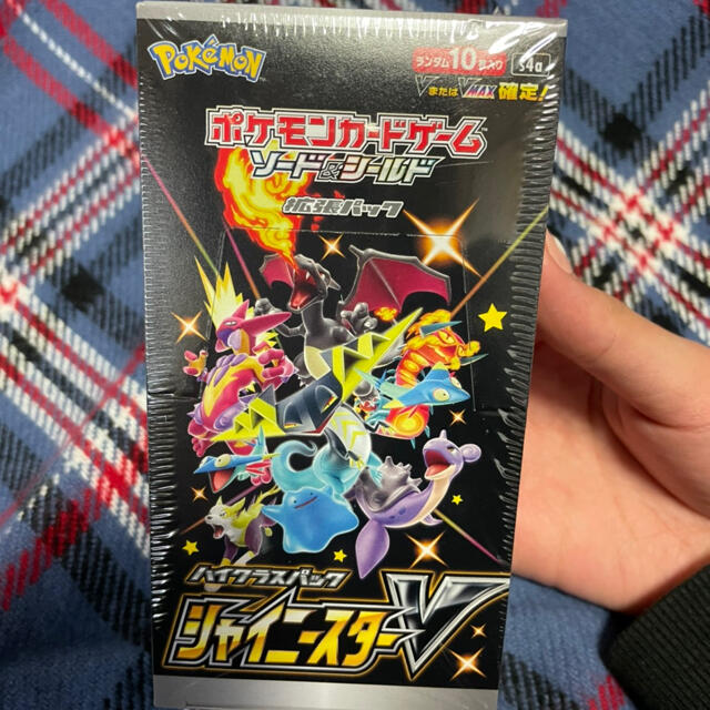 ポケモン(ポケモン)のポケモンカード　シャイニースターv 1box 新品未開封品　シュリンク付き エンタメ/ホビーのトレーディングカード(Box/デッキ/パック)の商品写真