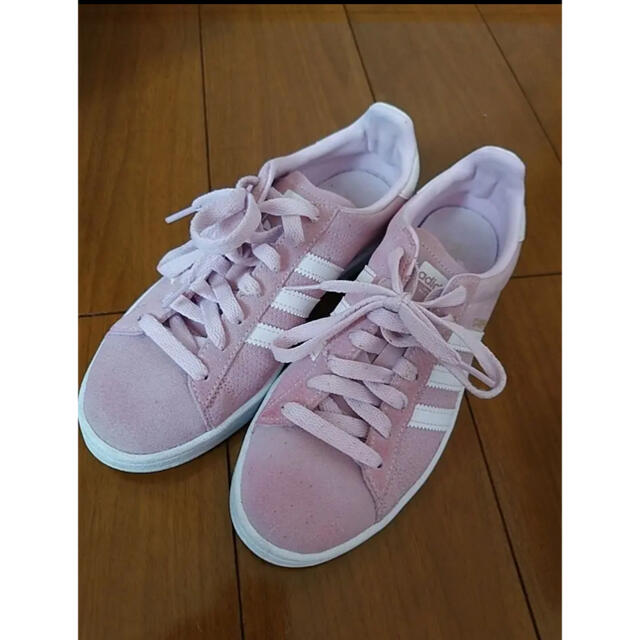 emmi atelier(エミアトリエ)のemmiで購入♡大人気完売商品♡adidas campus♡パステルピンク♡ レディースの靴/シューズ(スニーカー)の商品写真