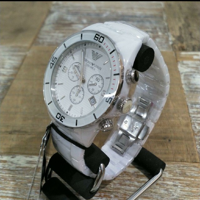 Emporio Armani(エンポリオアルマーニ)の【新品未使用】エンポリオアルマーニ AR1424 メンズの時計(腕時計(アナログ))の商品写真