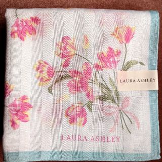 ローラアシュレイ(LAURA ASHLEY)の大判 新品未使用ハンカチ(ローラ・アシュレイ)日本製(ハンカチ)