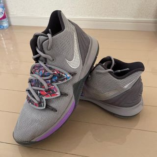 ナイキ(NIKE)のNIKE KYRIE5 GS(ナイキ カイリー5 ジーエス)(バスケットボール)