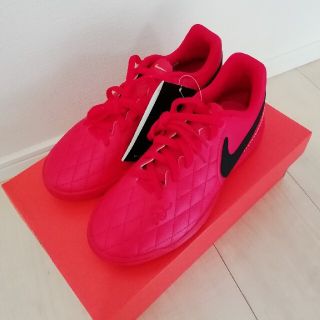 ナイキ(NIKE)のあきこ様専用★NIKE　サッカー　トレーニングシューズ　22.5cm(シューズ)