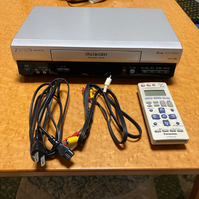 VHSプレイヤー　Panasonic NV-HV72G ビデオデッキ