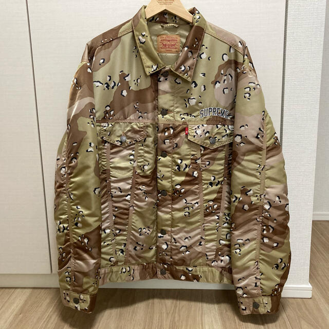 Supreme(シュプリーム)の希少 XL Supreme Levi's nylon trucker ジャケット メンズのジャケット/アウター(その他)の商品写真