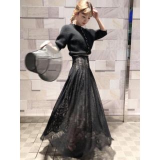SNIDEL(ロングスカート ・ ブラック/黒色系)のフリマアイテム一覧 SNIDEL(ロングスカート ・ ブラック/黒色系)のフリマアイテム一覧