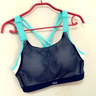 ヴィクトリアズシークレット(Victoria's Secret)のVICTORIA'S SECRET♡スポーツブラ(ブラ)