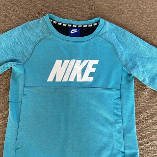 ナイキ(NIKE)のNIKE スゥエット(Tシャツ/カットソー)