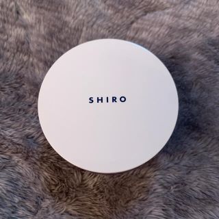 シロ(shiro)のタピオカフェイスパウダー(フェイスパウダー)