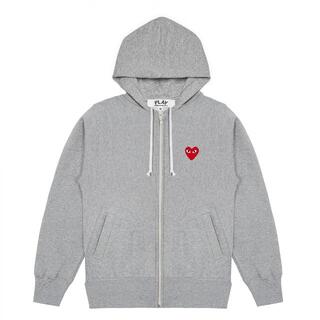 コムデギャルソン(COMME des GARCONS)のPLAY コムデギャルソン 赤ハート メンズ ジップパーカー グレーL(パーカー)