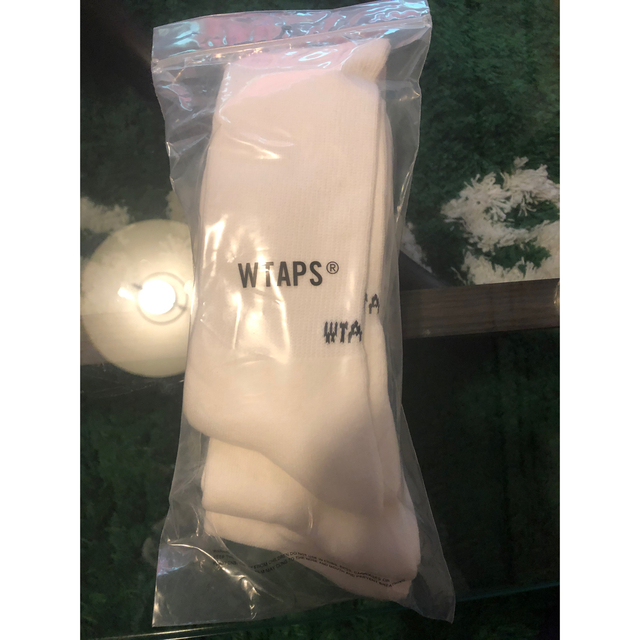 W)taps(ダブルタップス)のWTAPS SKIVVIES SOX 3足セット WHITE ソックス メンズのレッグウェア(ソックス)の商品写真