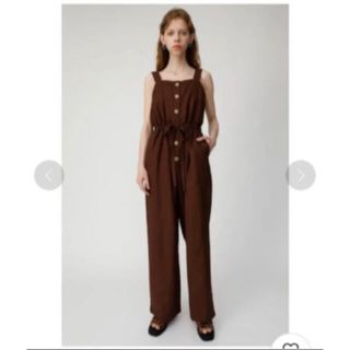 マウジー(moussy)のmoussy マウジー botton up オールインワン ブラウン(オールインワン)