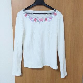 トッコ(tocco)のトッコクローゼット　花柄カットソー(カットソー(長袖/七分))