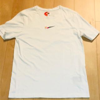 ナイキ(NIKE)の【NIKE】ナイキ　Tシャツ　刺繍ロゴ(Tシャツ/カットソー(半袖/袖なし))