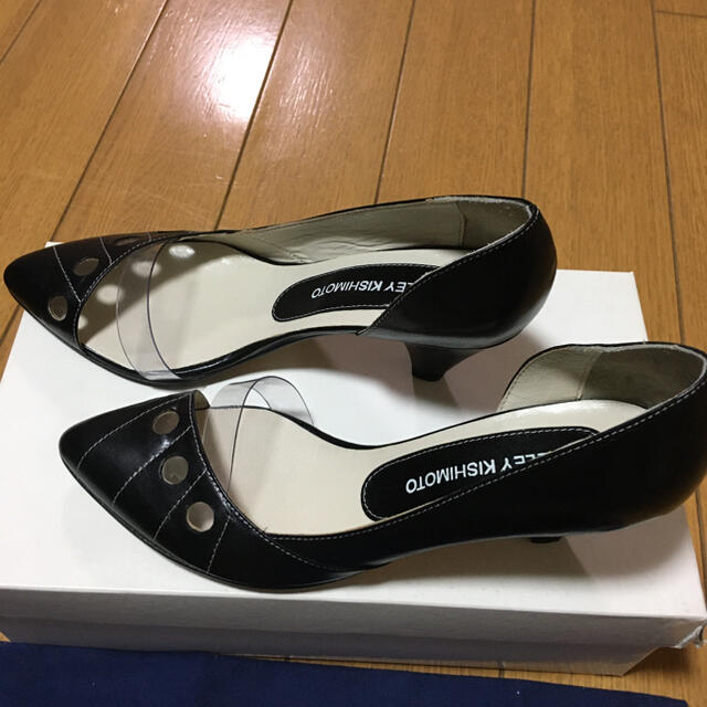 ELEY KISHIMOTO(イーリーキシモト)のイーリーキシモト黒パンプス35美品 レディースの靴/シューズ(ハイヒール/パンプス)の商品写真