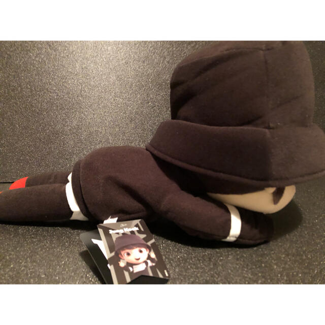 Tiny TAN メガジャンボ寝そべりぬいぐるみ エンタメ/ホビーのおもちゃ/ぬいぐるみ(ぬいぐるみ)の商品写真