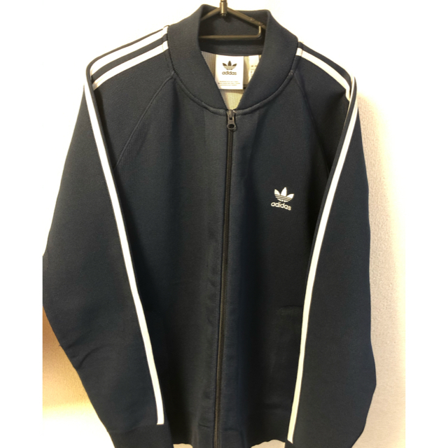 adidas トラックジャケット