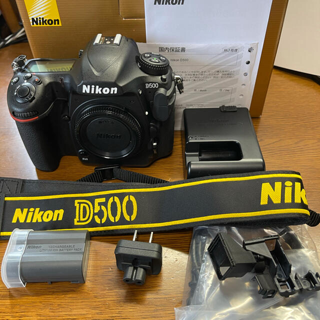 Nikon(ニコン)のNikon D500 ボディ 美品 付属品完備 レリーズ779回 スマホ/家電/カメラのカメラ(デジタル一眼)の商品写真
