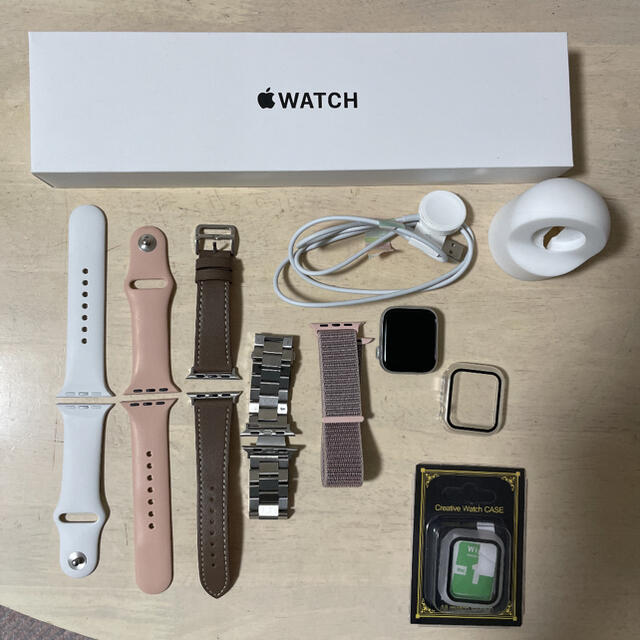 Apple Watch SE (ゴールド) 40mm 本体 美品