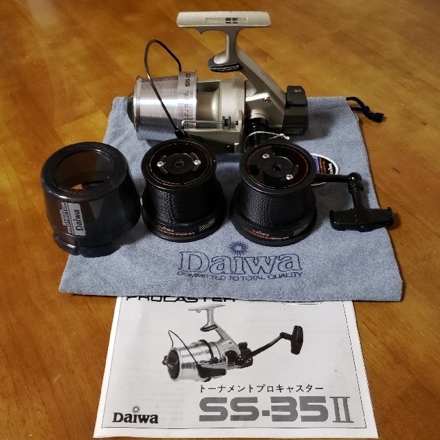 釣具リール　Daiwa　ss35II