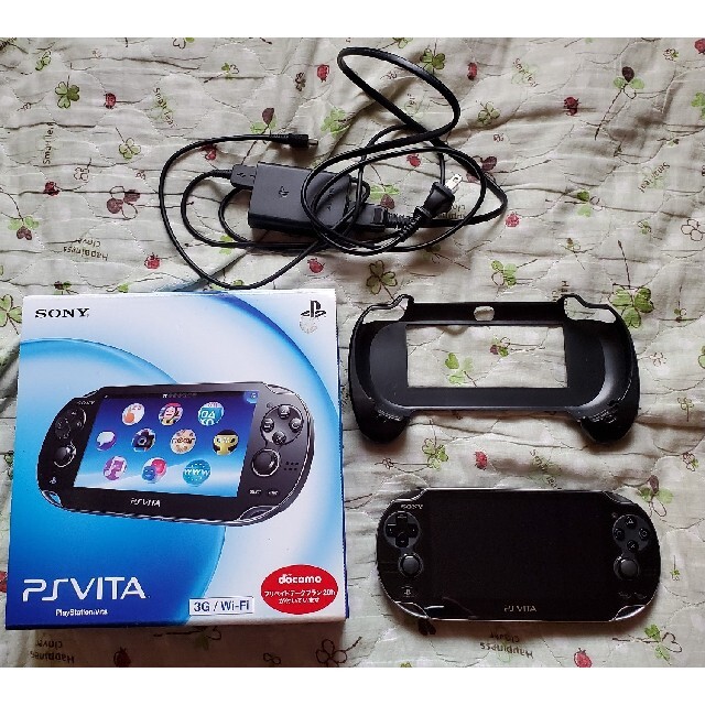 今なら送料無料 PSV PlayStation®Vita クリスタルブラック Wi-Fiモデル 携帯用ゲーム本体