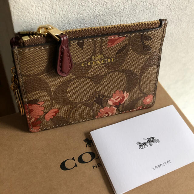 COACH(コーチ)の  【COACH】kas-z様4/20迄専用出品 レディースのファッション小物(名刺入れ/定期入れ)の商品写真