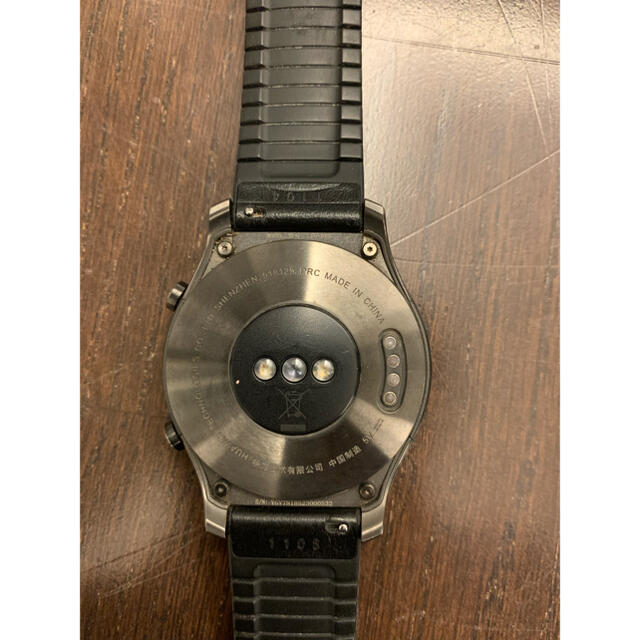 HUAWEI(ファーウェイ)のHuawei Watch 2 Classic - Titanium Grey メンズの時計(腕時計(デジタル))の商品写真