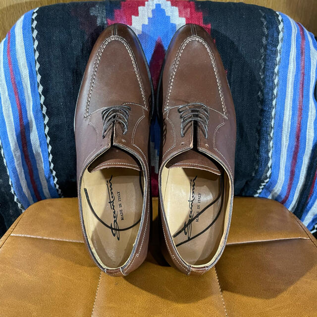 Santoni(サントーニ)のサントーニ ドレスシューズ Uチップ 焦茶 26.5cm SANTONI メンズの靴/シューズ(ドレス/ビジネス)の商品写真