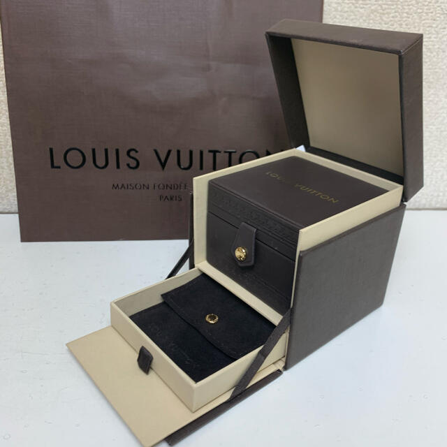 LOUIS VUITTON(ルイヴィトン)のルイヴィトン ジュエリーケース 空箱 紙袋付き その他のその他(その他)の商品写真