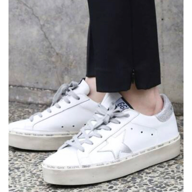 DEUXIEME CLASSE(ドゥーズィエムクラス)のGOLDEN GOOSE SNEAKERS HI STAR レディースの靴/シューズ(スニーカー)の商品写真