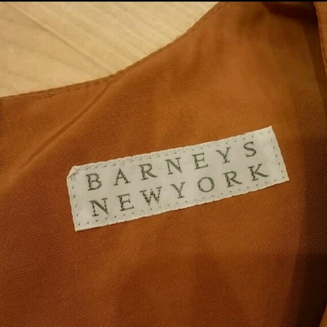 BARNEYS NEW YORK(バーニーズニューヨーク)のバーニーズニューヨーク　ワンピース レディースのワンピース(ひざ丈ワンピース)の商品写真