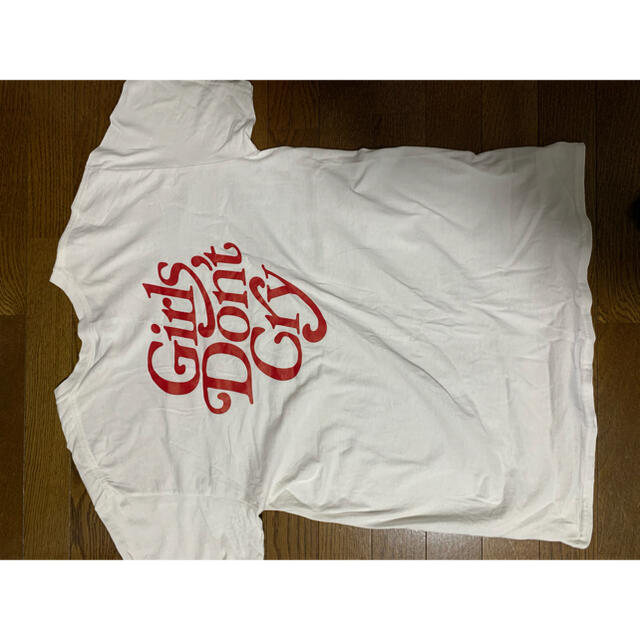 Supreme(シュプリーム)のgirls don't  cry ガールズドントクライ　tシャツ  メンズのトップス(Tシャツ/カットソー(半袖/袖なし))の商品写真