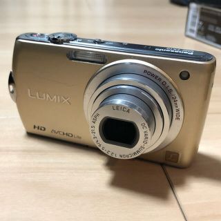 パナソニック(Panasonic)のPanasonic LUMIX DMC-FX70 ゴールド(コンパクトデジタルカメラ)