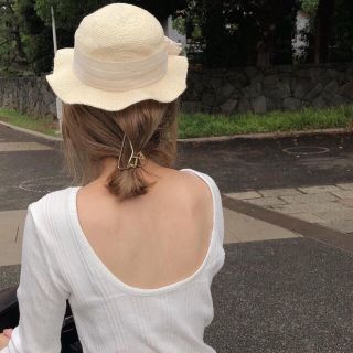 ディーホリック(dholic)の専用モチーフヘアクリップ(バレッタ/ヘアクリップ)