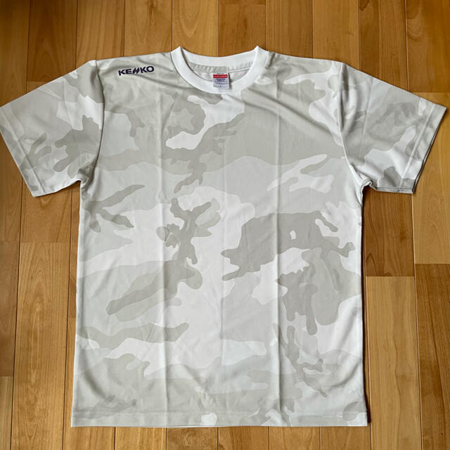 ナガセケンコー 限定Tシャツ 迷彩 新品未使用 スポーツ/アウトドアのテニス(ウェア)の商品写真