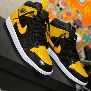 ナイキ(NIKE)の世界に1足！AIR JORDAN 1 MID custom エアジョーダン 1(スニーカー)